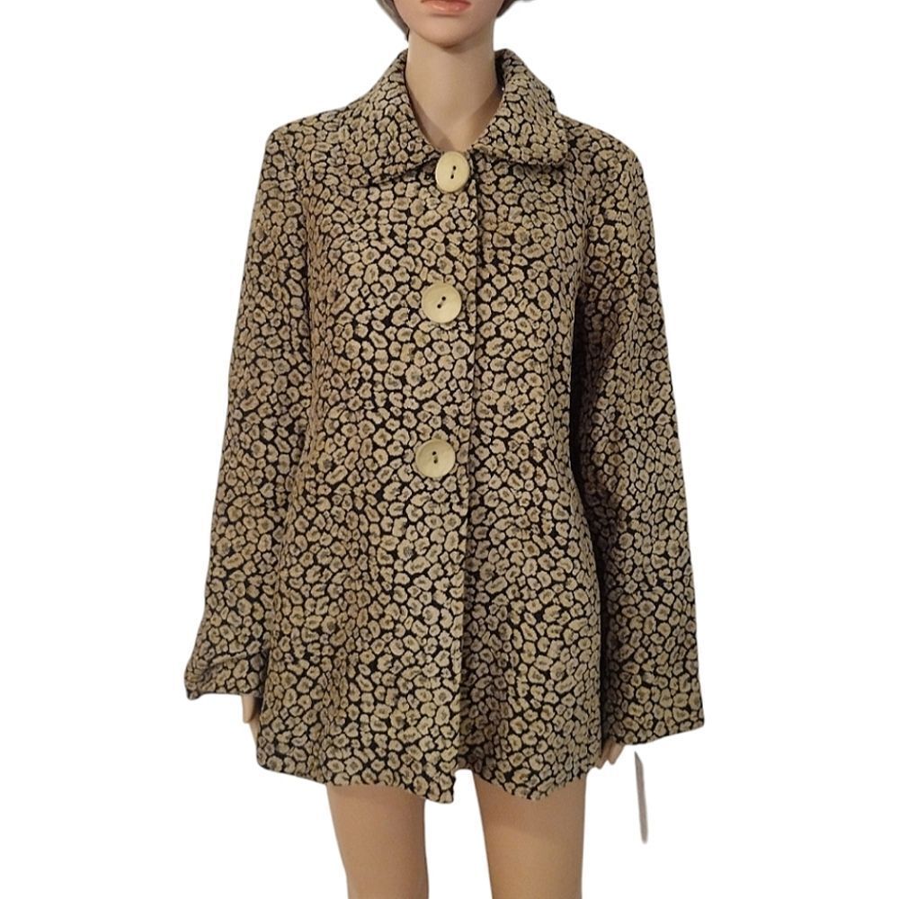 NWT 3 Sisters Women's Size Large Green Black Leopard Print Button up Jacket